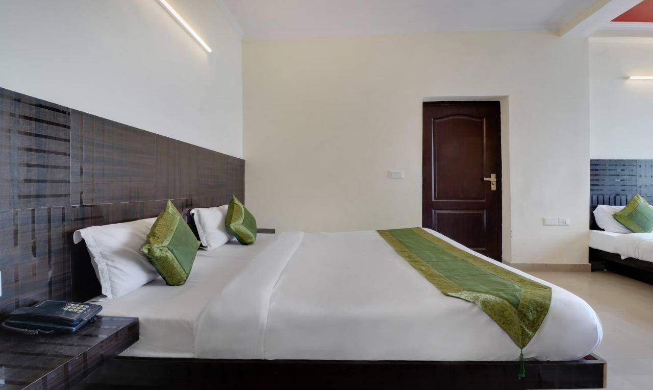 Treebo Mayur, Mall Road Mussoorie Εξωτερικό φωτογραφία